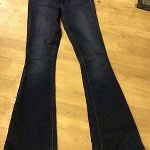 Paige high rise Bell Canyon sz 27 x 34 leg,flares